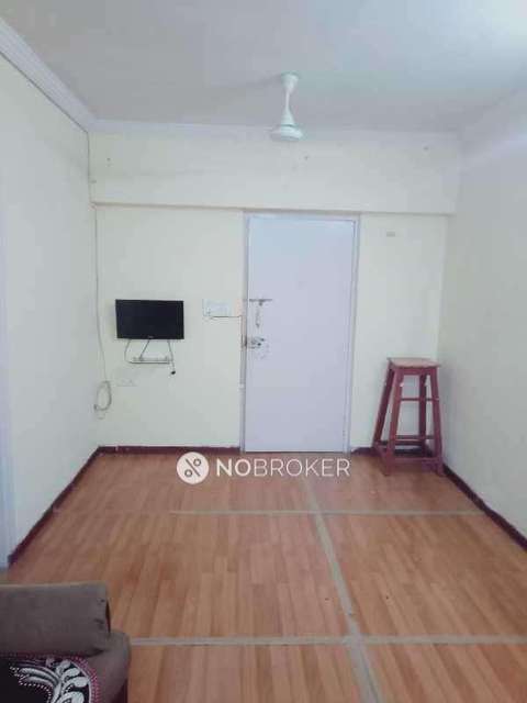 2 BHK Flat In Garden View Appartment For Sale  In Goregaon East