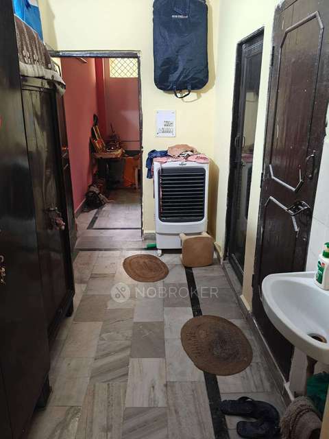 2 BHK Flat For Sale  In Mandawali