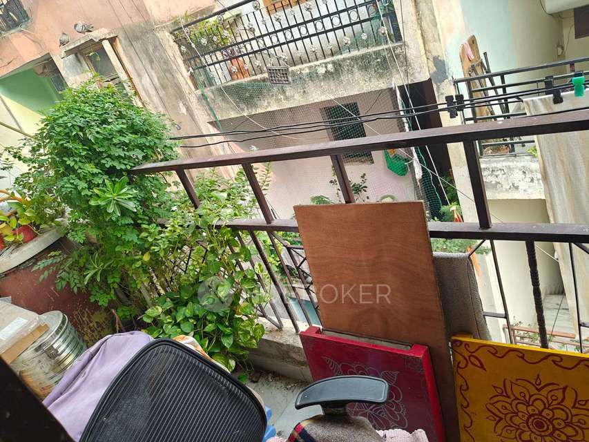 2 BHK Flat For Sale  In Mandawali