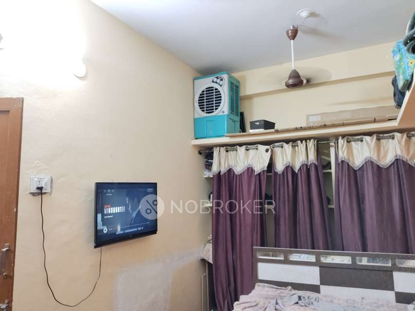 1 BHK House For Sale  In New Nallakunta