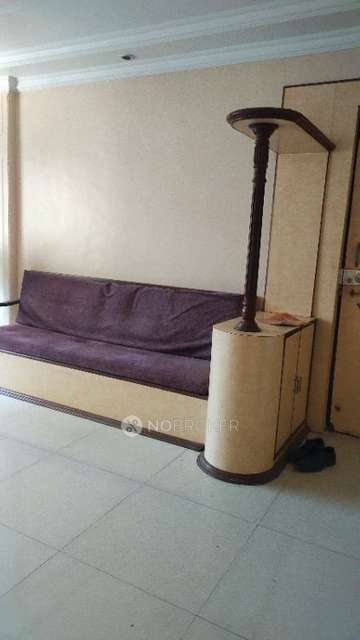 2 BHK Flat In Gayatri Apartment for Rent  In Gayatri Apartment