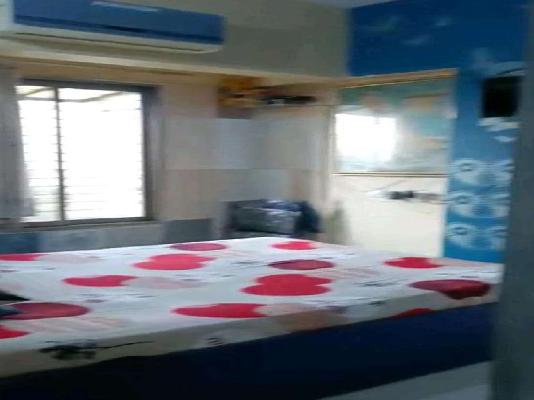 3 BHK Flat In Boulevard 15 Co.op.hsg Society For Sale  In Malad East