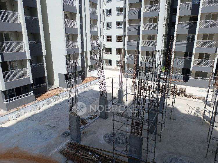 3 BHK Flat In Ds-max Skyshubham For Sale  In Hallehalli
