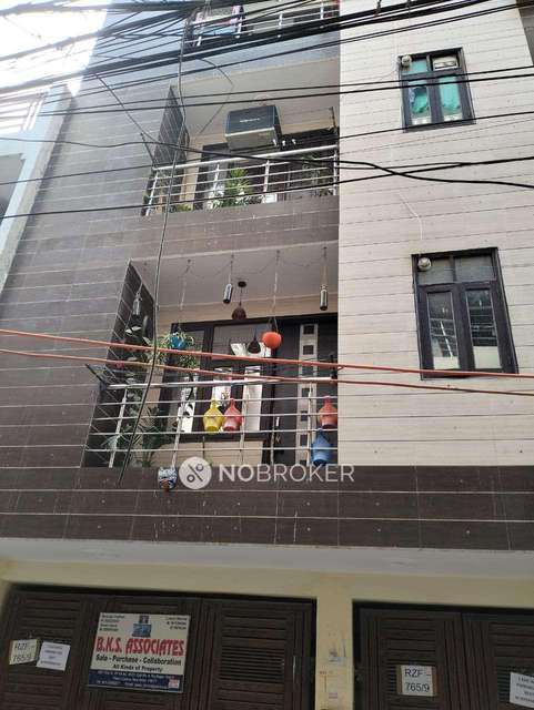 2 BHK Flat In Om Apartment For Sale  In Raj Nagar