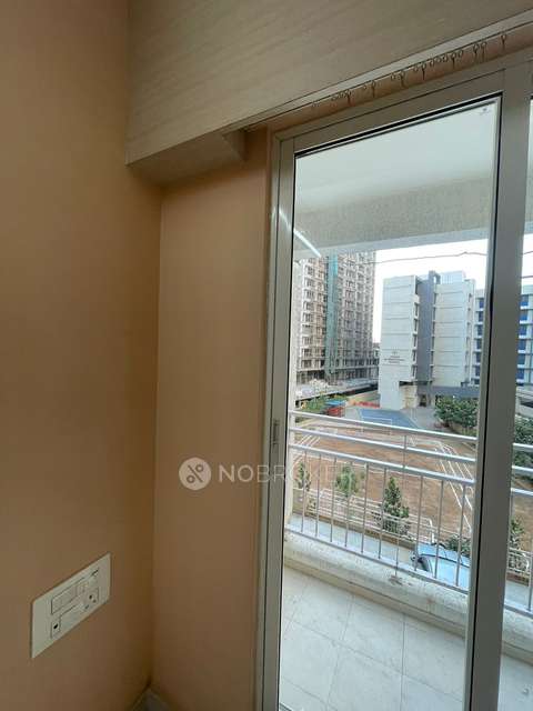 1 BHK Flat In Jp North Estella For Sale  In Mira Bhayandar