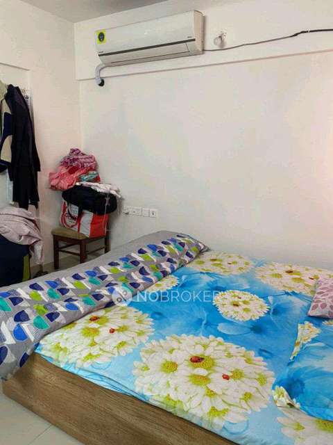 2 BHK Flat In Grandbay Gemini Housing A6 Wing for Rent  In Manjri Bk