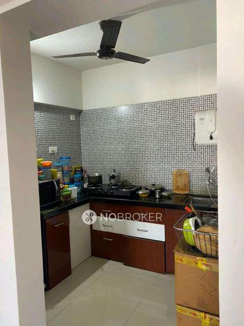 2 BHK Flat In Grandbay Gemini Housing A6 Wing for Rent  In Manjri Bk