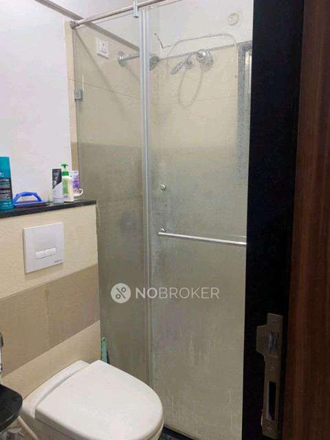 2 BHK Flat In Grandbay Gemini Housing A6 Wing for Rent  In Manjri Bk