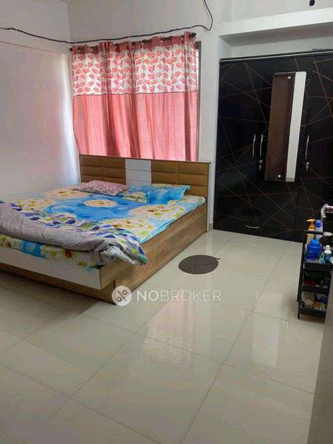 2 BHK Flat In Grandbay Gemini Housing A6 Wing for Rent  In Manjri Bk