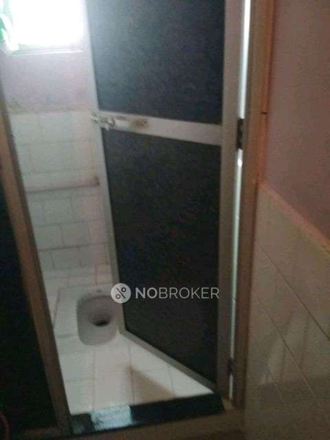 1 RK Flat In Zeeshan Apartment For Sale  In Kurla West