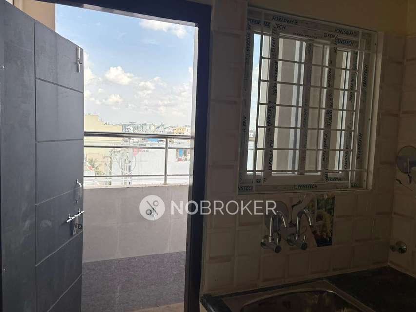 3 BHK Flat In Kings Apartment for Rent  In Santosh Nagar