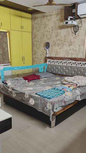 3 BHK Flat In Sai Gayathri Thota Residency For Sale  In Kothapet