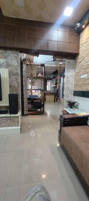 3 BHK Flat In Sai Gayathri Thota Residency For Sale  In Kothapet