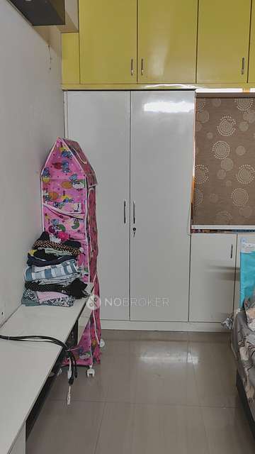 3 BHK Flat In Sai Gayathri Thota Residency For Sale  In Kothapet