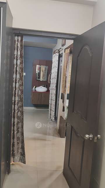 3 BHK Flat In Sai Gayathri Thota Residency For Sale  In Kothapet