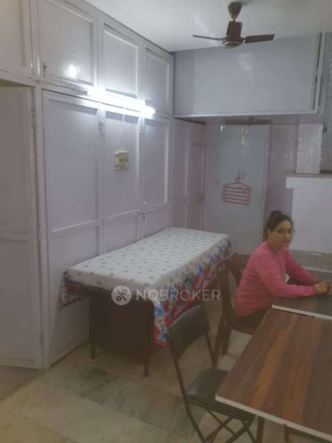 PG for Girls in Patel Nagar