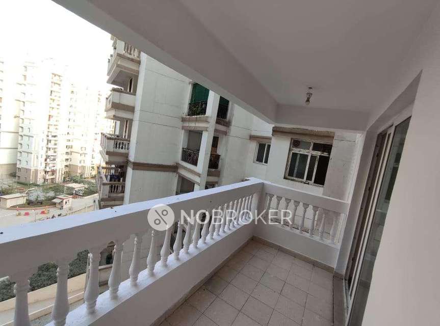 3 BHK Flat In Ramprastha City For Sale  In Sector 37d