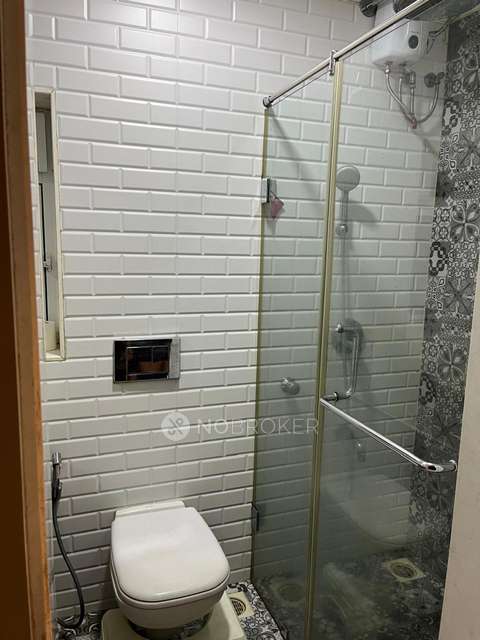 2 BHK Flat In Pinnacle Vasant Oscar, Mulund West For Sale  In Mulund West