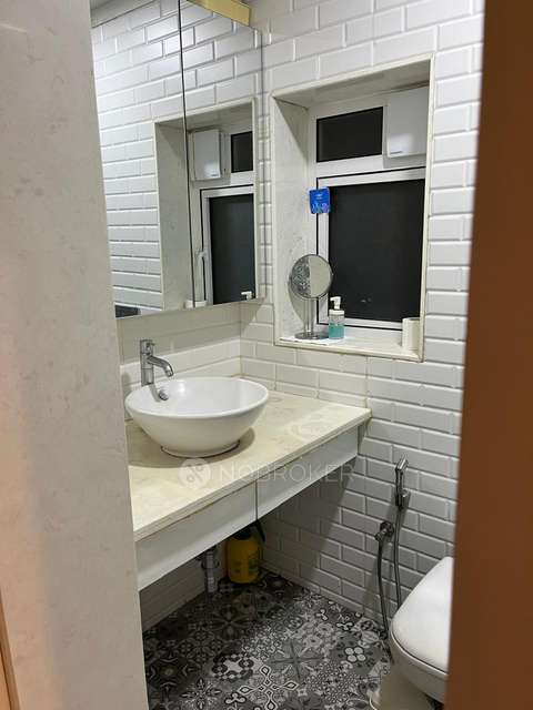 2 BHK Flat In Pinnacle Vasant Oscar, Mulund West For Sale  In Mulund West