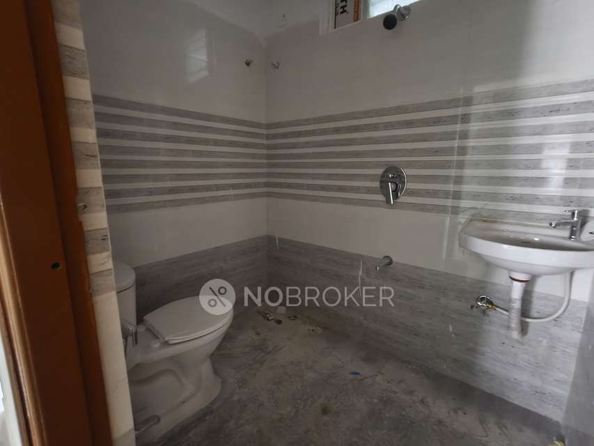 3 BHK Flat In Arunachala Residency For Sale  In Manikonda