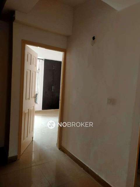 2 BHK Flat In Supertech Capetown For Sale  In Sector 74