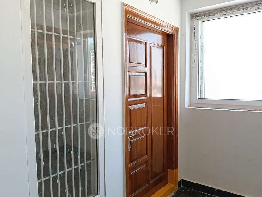 2 BHK Flat In Sri Sai Prameela Jayadheera For Sale  In Saroornagar 