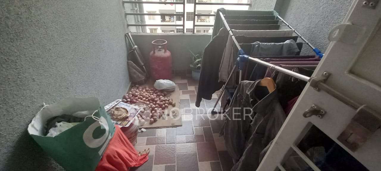 1 BHK Flat In Tanish Bhakti For Sale  In Charholi Kurd