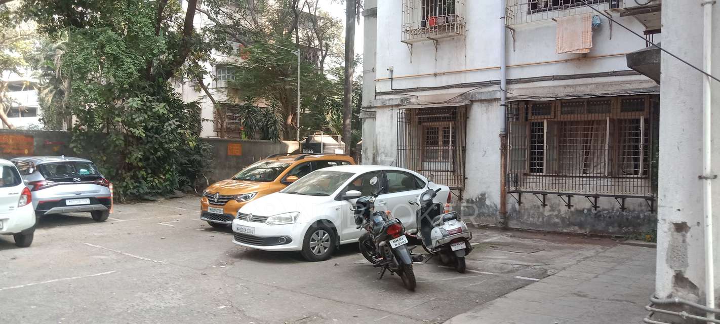 1 BHK Flat In Vissanji Park For Sale  In Dadar East