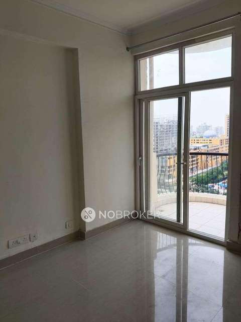 2 BHK Flat In Amarpali Silicon City For Sale  In Sector 76