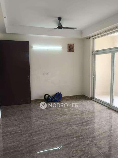 2 BHK Flat In Amarpali Silicon City For Sale  In Sector 76