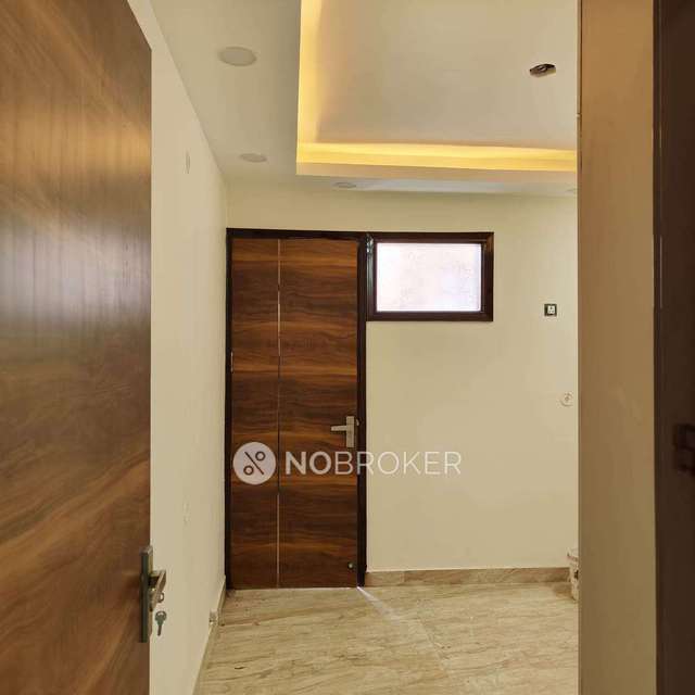 3 BHK Flat In Apartment  For Sale  In Shahdara