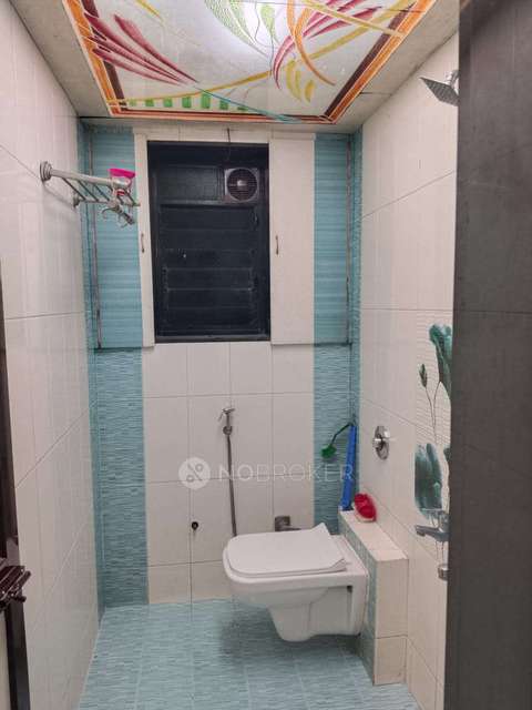 2 BHK Flat In Amrut Building  For Sale  In Mulund West