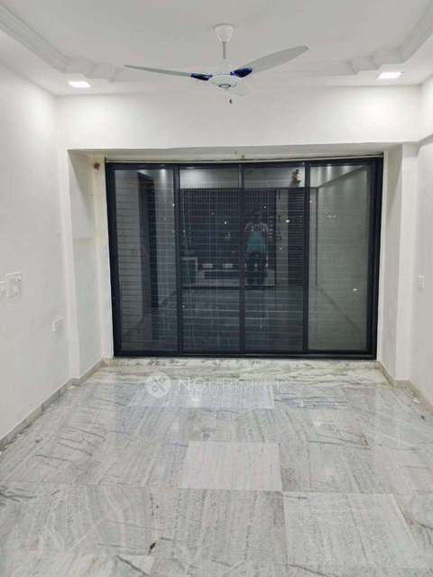 2 BHK Flat In Amrut Building  For Sale  In Mulund West
