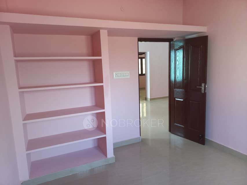 2 BHK Flat In Murugan Flats For Sale  In Anakaputhur