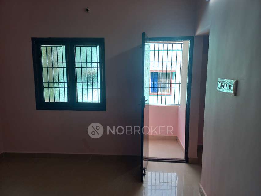 2 BHK Flat In Murugan Flats For Sale  In Anakaputhur