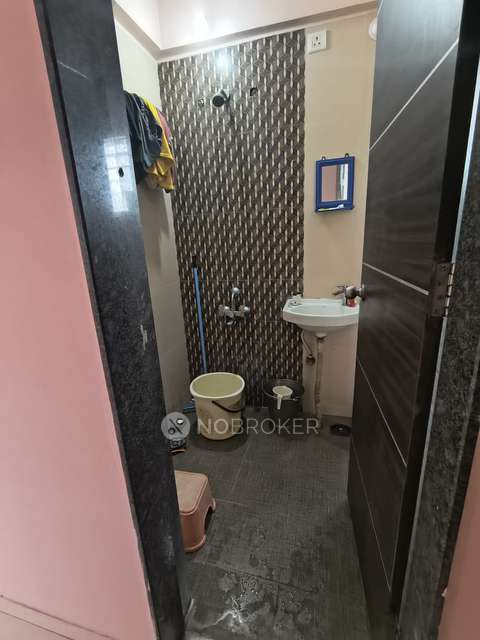 2 BHK Flat In Destination Ankur, Chovisawadi For Sale  In Chovisawadi