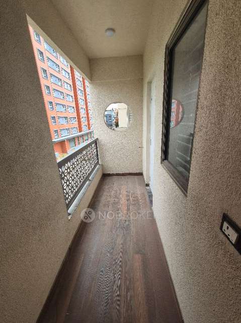 3 BHK Flat In Amber Sky For Sale  In Chicken County