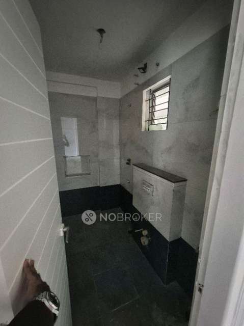 3 BHK Flat In Amber Sky For Sale  In Chicken County