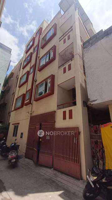 1 BHK Flat In Standalone Builidng for Rent  In Bommanahalli