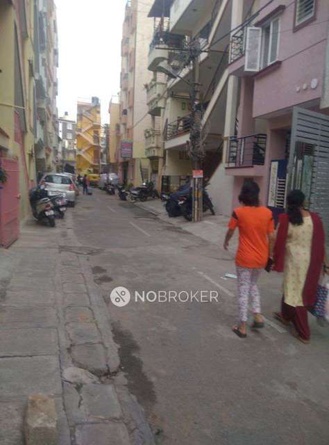 PG for Boys in Btm 1st Stage