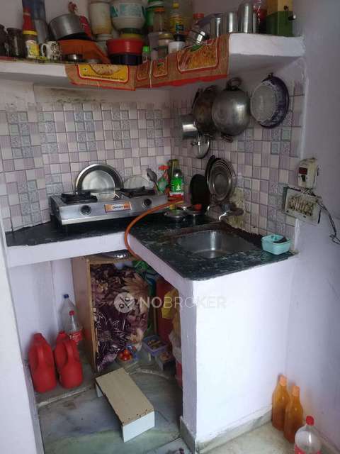 1 BHK Flat In Sb For Sale  In  Uttam Nagar