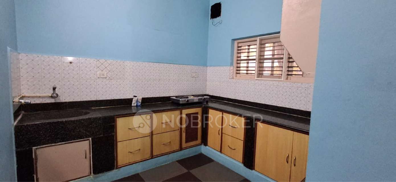 2 BHK House for Rent  In 473, Amruthahalli Main Road
