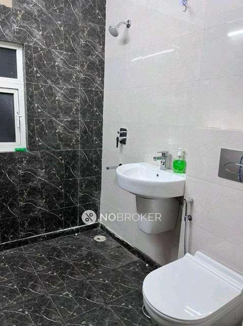 2 BHK Flat In Arihant Ambar For Sale  In  Sector 1