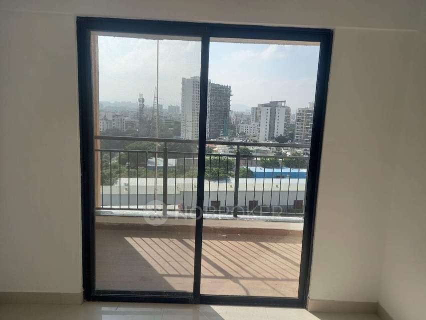2 BHK Flat In Astonia Royale Tower K & L For Sale  In Ambegaon Budruk
