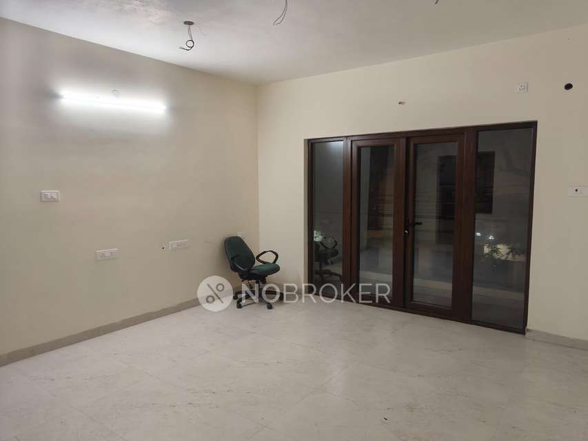 3 BHK Flat In Kk Road For Sale  In Thiruvanmiyur