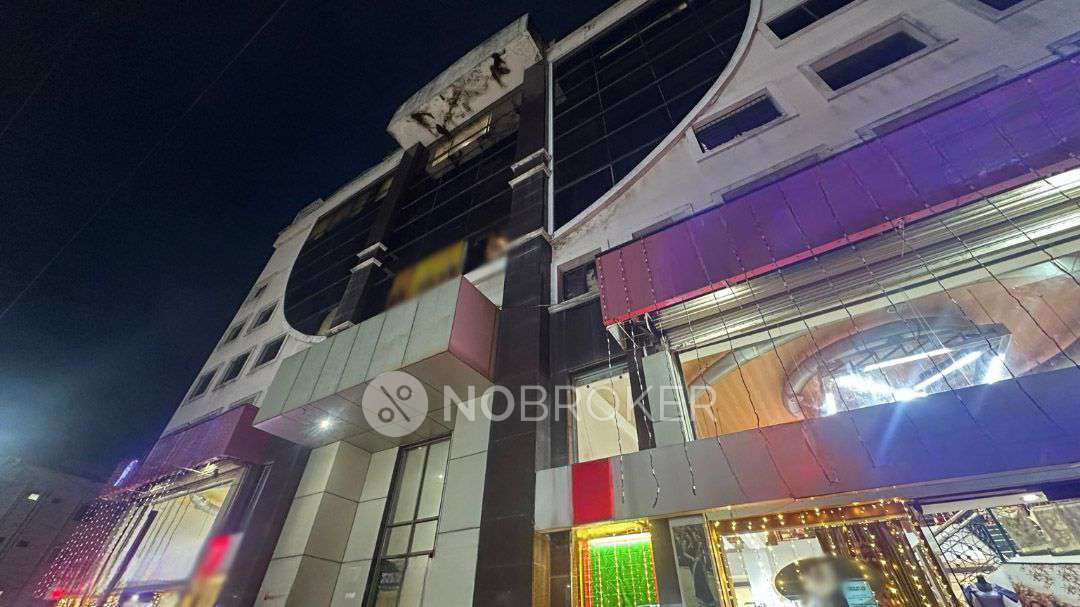 Office Space in Nalli Silk Sarees At Adyar, Chennai for Rent 