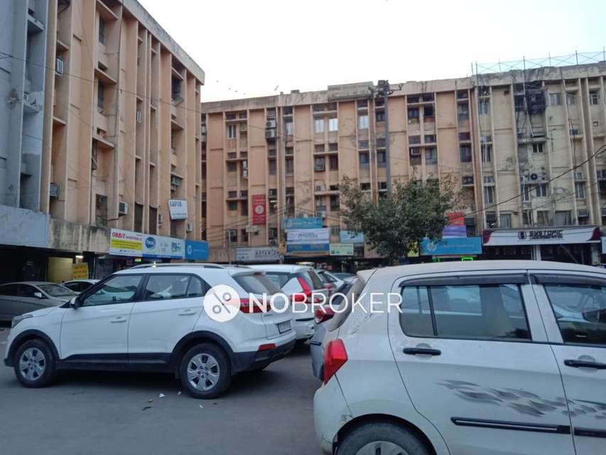 Shop in Shadipur, Delhi for Rent 