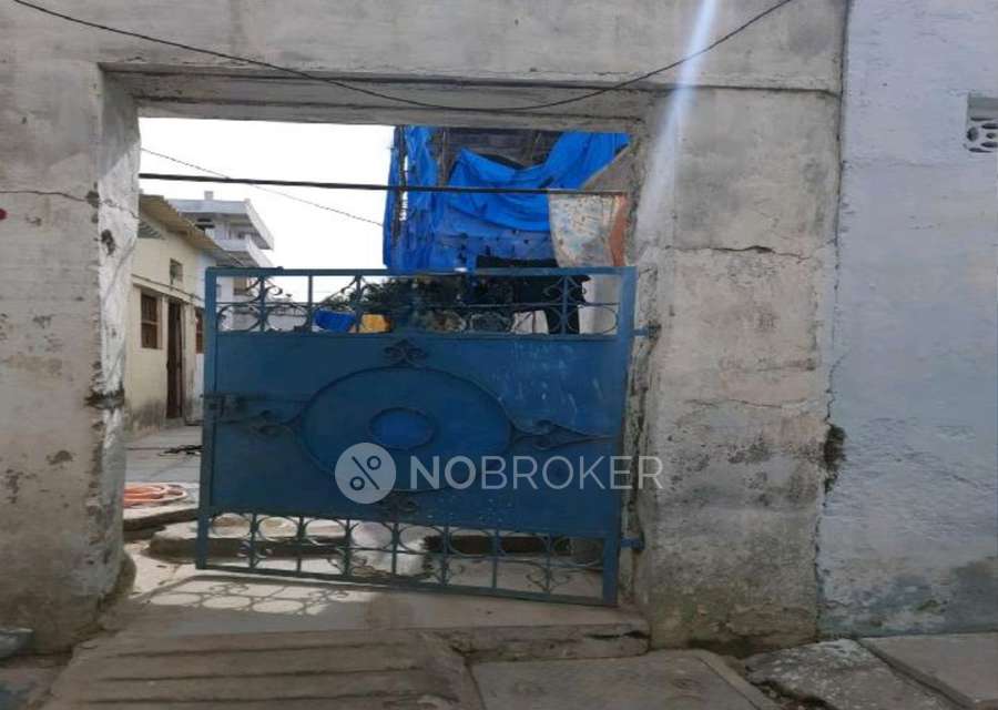 1 RK House for Rent  In Serilingampalle 