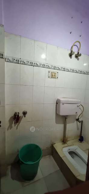 2 BHK Flat For Sale  In Pocket D