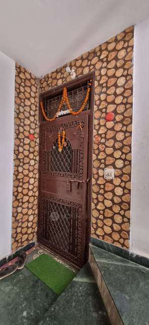 2 BHK Flat For Sale  In Pocket D